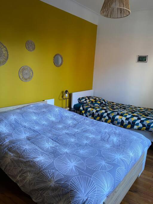 Gite De Tom Et Mag Classe 3 * Clevacances Villa Pontgibaud Esterno foto