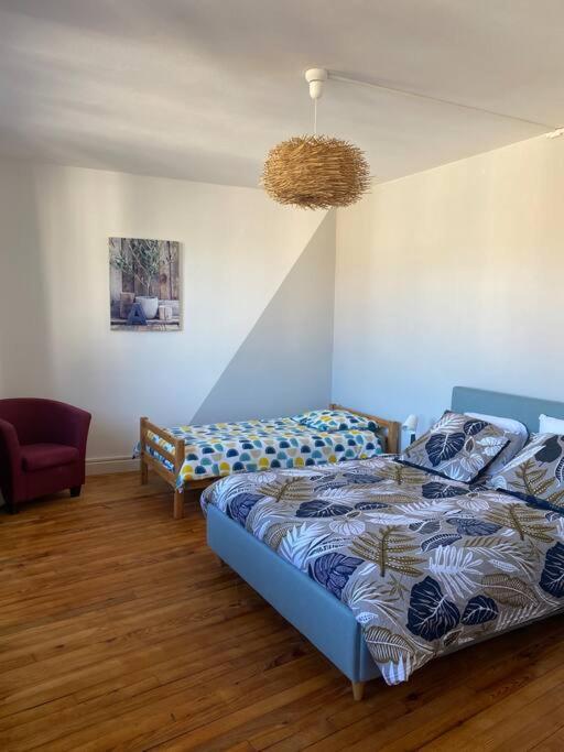 Gite De Tom Et Mag Classe 3 * Clevacances Villa Pontgibaud Esterno foto